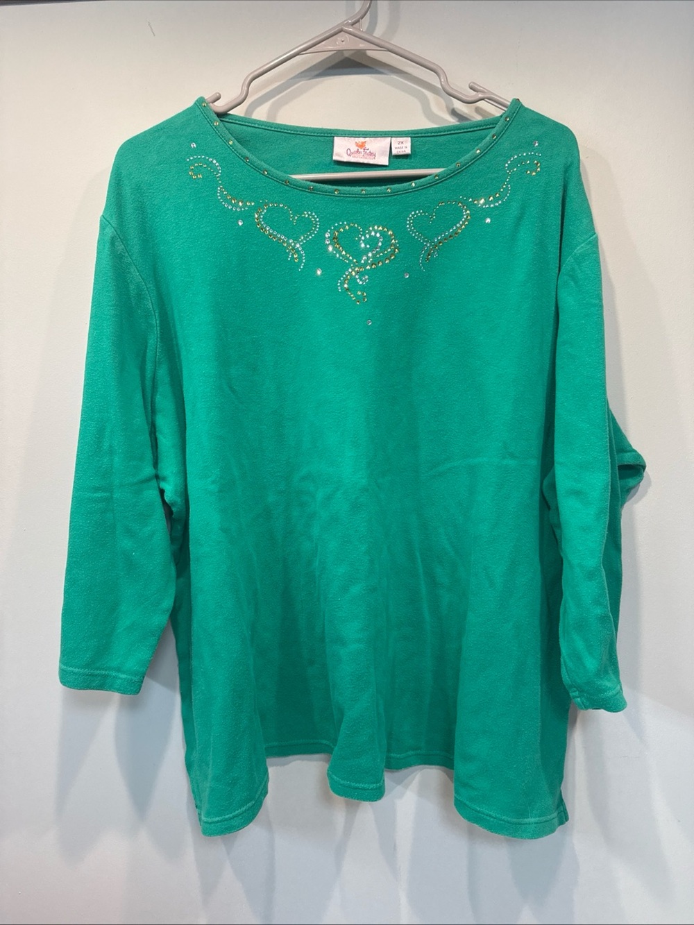 Quacker Factory Womens Plus Size 3/4 Sleeve Tee Green Silver Gold Hearts 2x